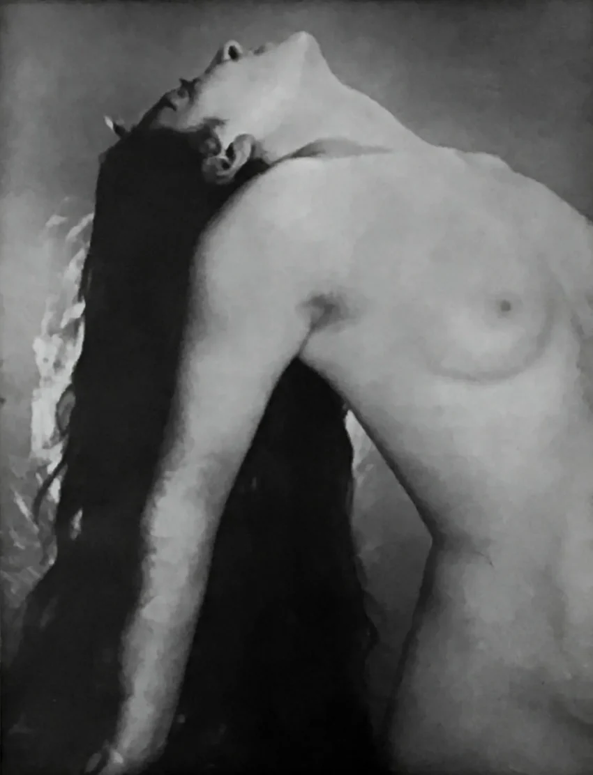 Man Ray Photogravure No3 nude Verve 1939